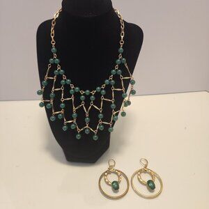 Green Glass Bead Mesh Design Bib Necklace and Earring Set